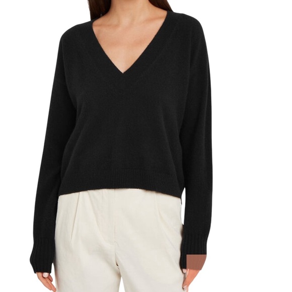 Intermix New NWT Elroy V-Neck 100% Cashmere Black Sweater Size Medium - Picture 1 of 8